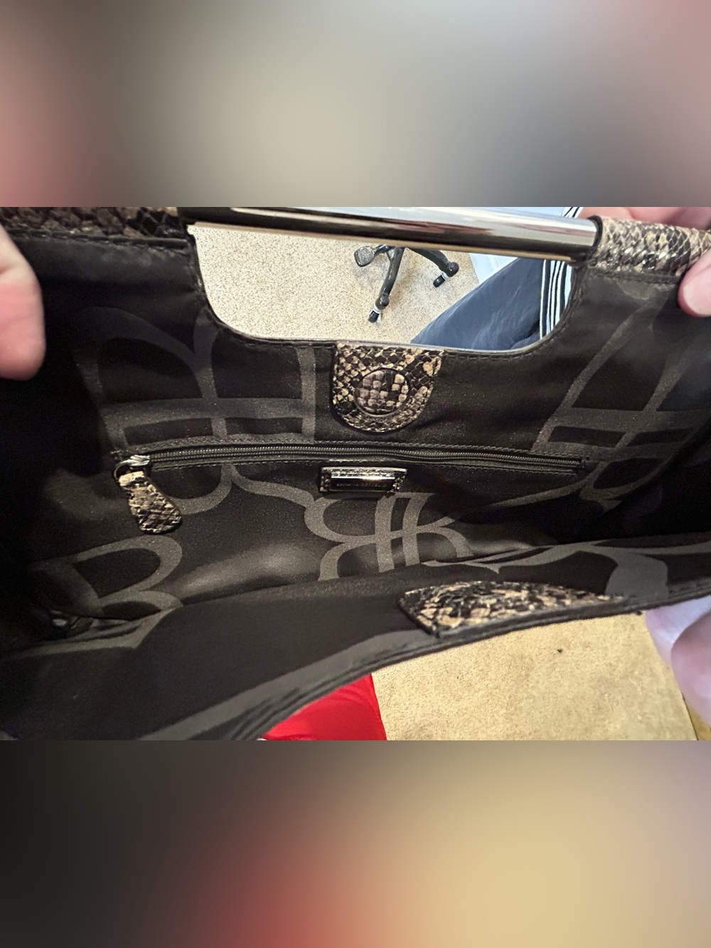 Banana Republic Bridgeport Oversized Snakeskin Leather Clutch - Picture 7 of 11